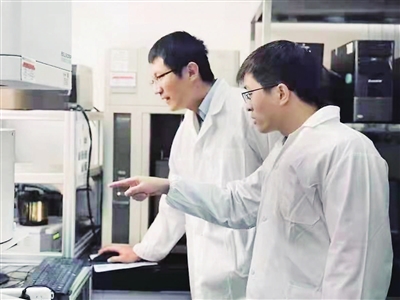 「新春走基层·太原」守着实验室过春节