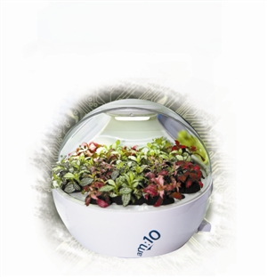 各种“黑科技”亮相高交会，新奇体验让人脑洞大开 一件衣服就可搞掂整个冬天