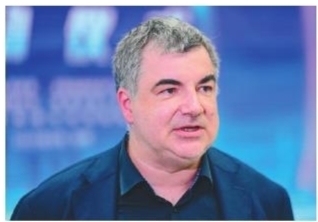 石墨烯发现者之一、诺贝尔物理学奖得主康斯坦丁·诺沃肖洛夫： 在沈阳看到点“石”成金的“烯”望