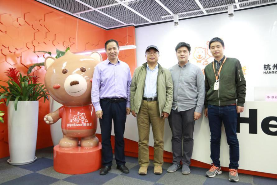 中国石墨烯联盟秘书长李义春博士来白熊科技考察指导