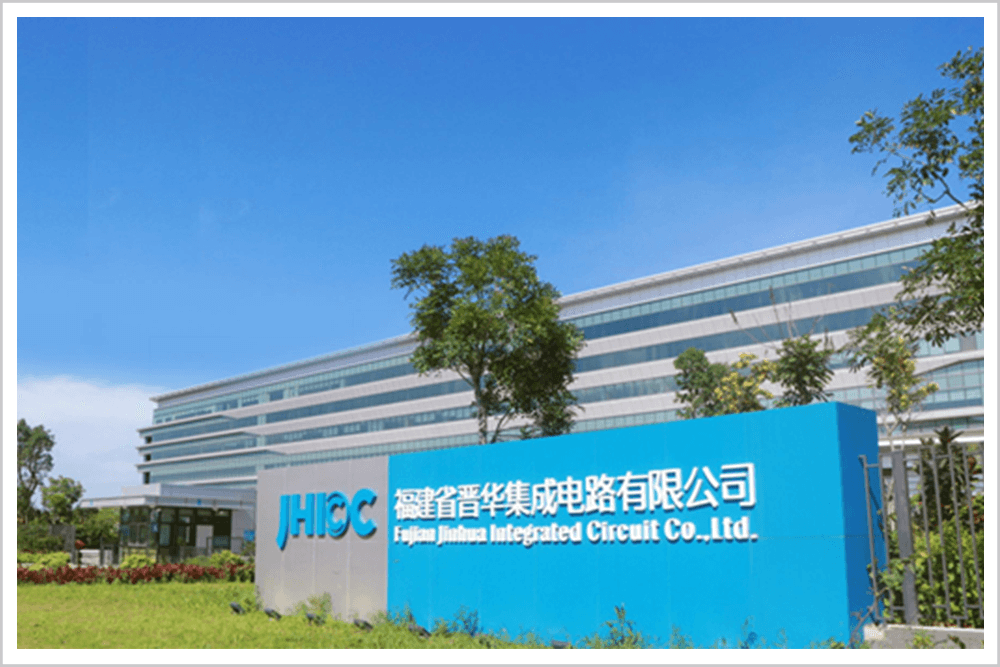 这里的官员，深夜还在给企业老板打电话